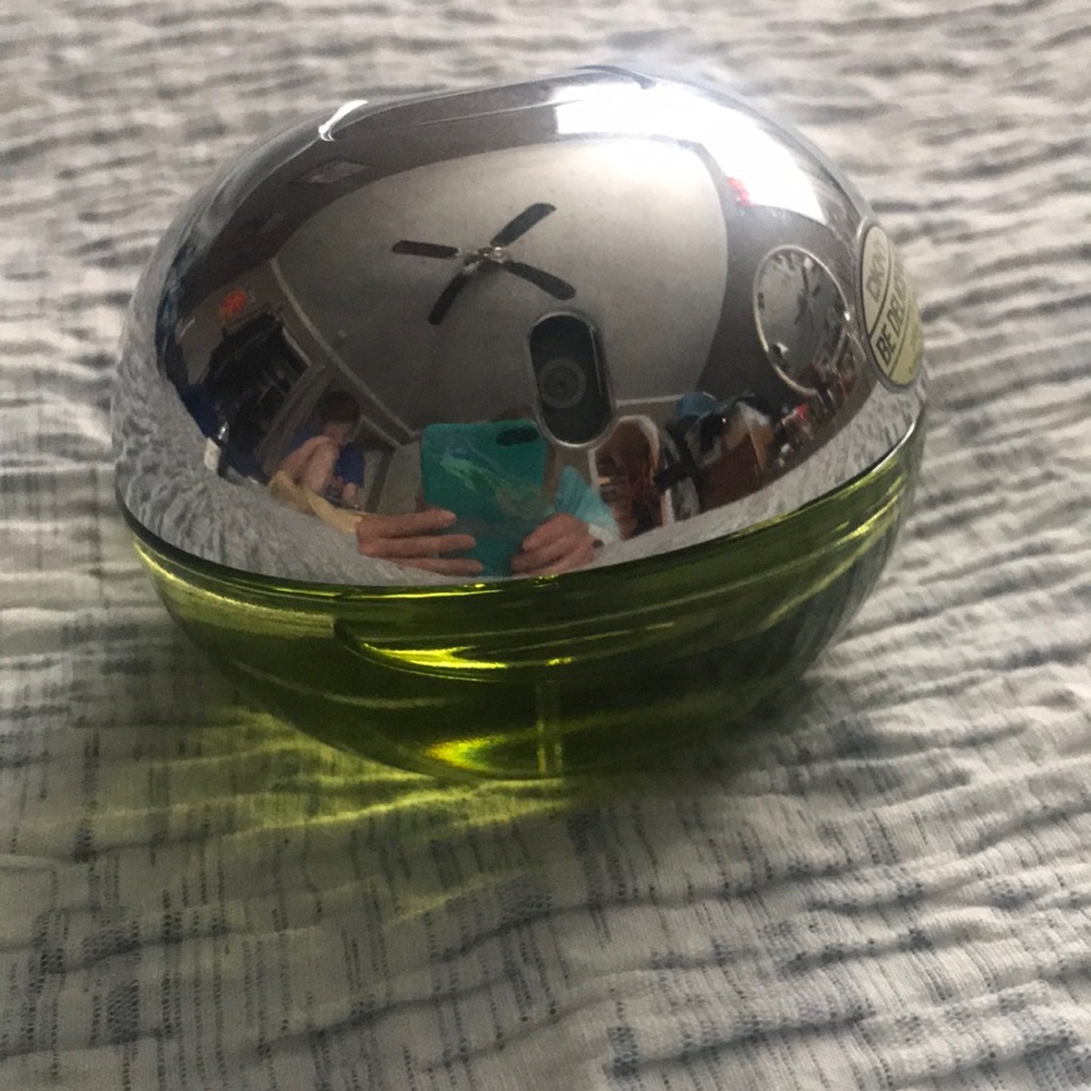 DKNY Be Delicious